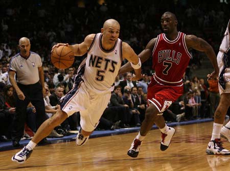 他的教练曾 他的教练曾