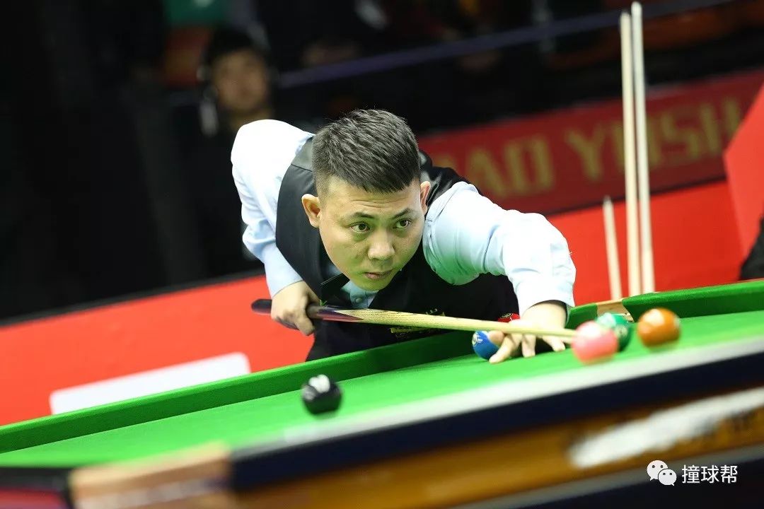 相比之下 相比之下